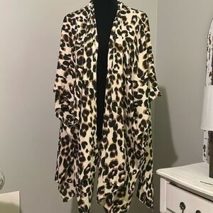 Maurice’s One Size Fits All 100 polyester cardigan